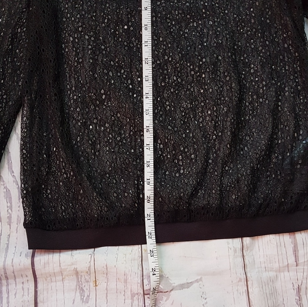 Guess Top and Asos Skirt - Picture 7 of 8